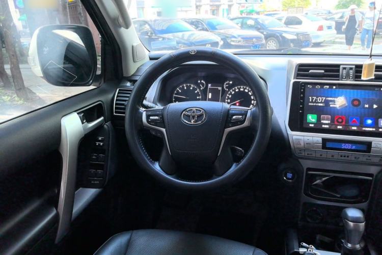 Used Toyota Prado 2018 3.5L Automatic TX-L with Rear-Mounted Spare Tire Steering Wheel