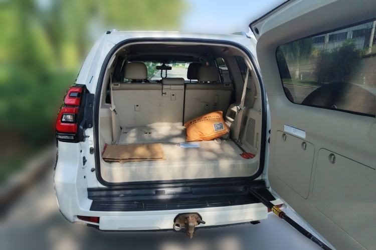 Used Toyota Prado 2018 2.7L Parallel Import Trunk