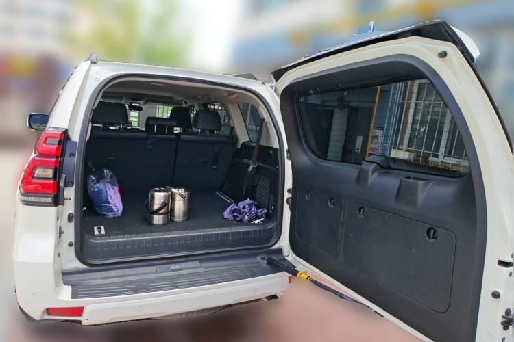 Used Toyota Prado 2018 3.5L Automatic TX-L Trunk