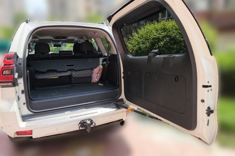 Used Toyota Prado 2018 3.5L Automatic TX-L NAVI Trunk