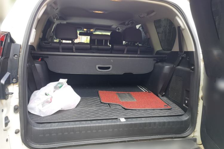 Used Toyota Prado 2018 3.5L Automatic TX-L with Rear-Mounted Spare Tire Trunk