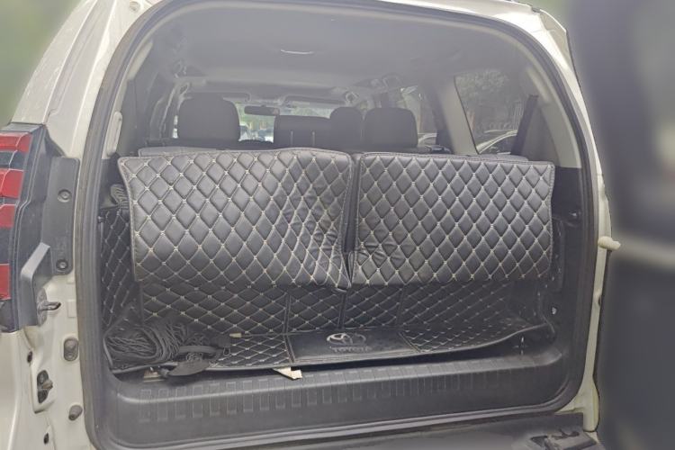 Used Toyota Prado 2018 3.5L Automatic TX-L with Rear-Mounted Spare Tire Trunk