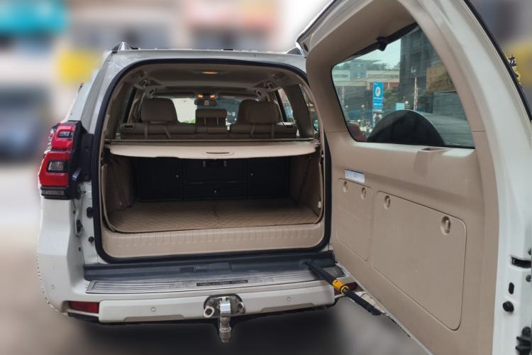 Used Toyota Prado 2018 3.5L Automatic TX-L with Rear-Mounted Spare Tire Trunk