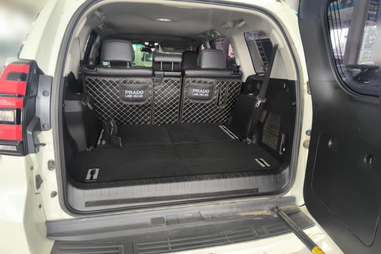 Used Toyota Prado 2018 3.5L Automatic TX-L Trunk