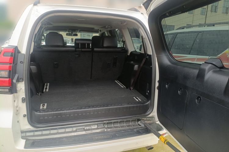 Used Toyota Prado 2018 3.5L Automatic TX-L Trunk