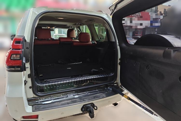 Used Toyota Prado 2018 3.5L Automatic SX Trunk