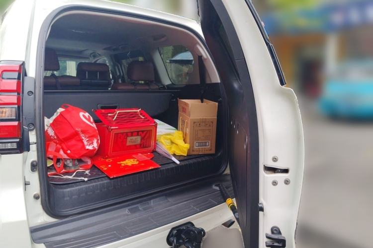 Used Toyota Prado 2018 3.5L Automatic TX Trunk