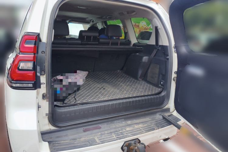 Used Toyota Prado 2018 3.5L Automatic TX-L with Rear-Mounted Spare Tire Trunk
