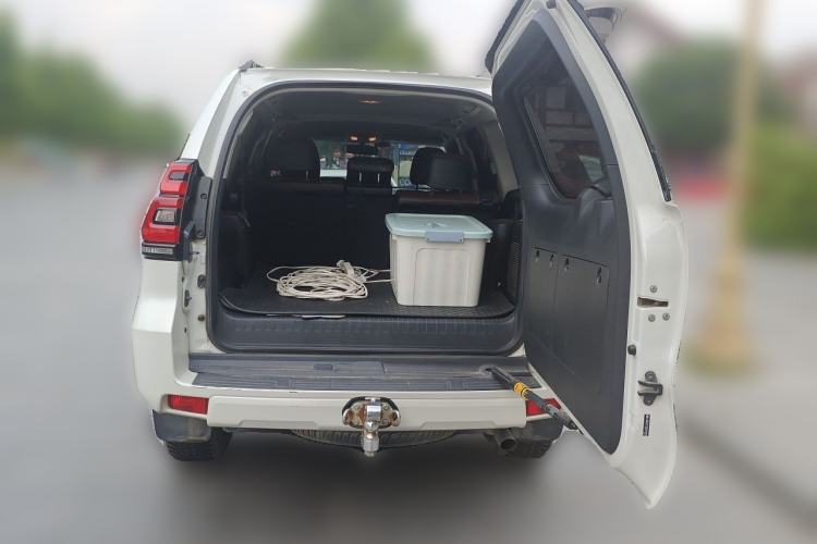Used Toyota Prado 2018 3.5L Automatic TX Trunk