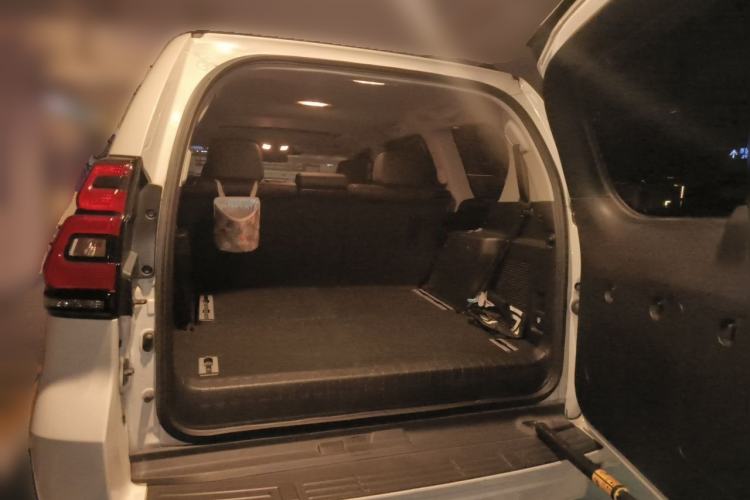 Used Toyota Prado 2018 3.5L Automatic TX-L Trunk