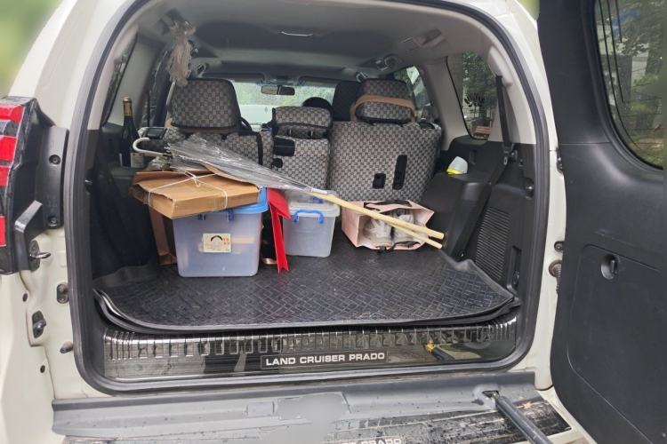 Used Toyota Prado 2018 3.5L Automatic SX Trunk