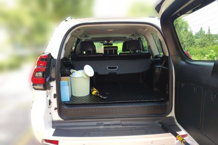 Used Toyota Prado 2018 3.5L Automatic TX-L Trunk