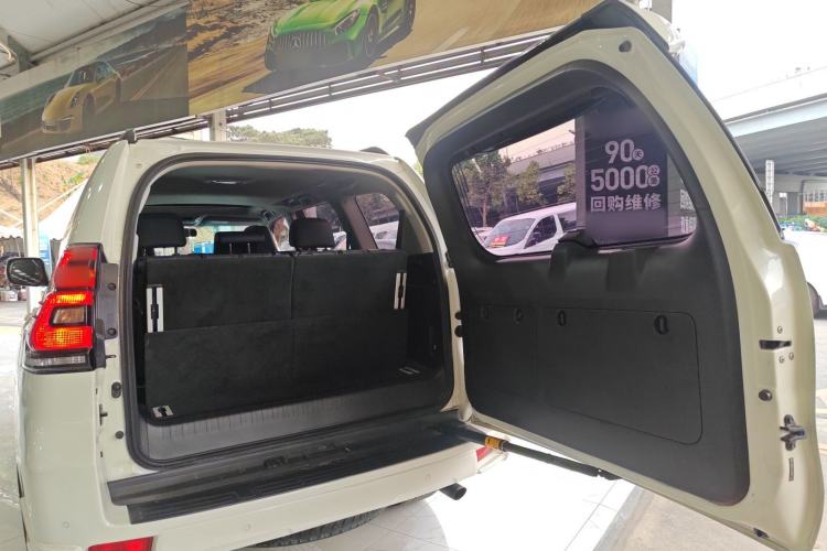 Used Toyota Prado 2018 3.5L Automatic TX-L Trunk