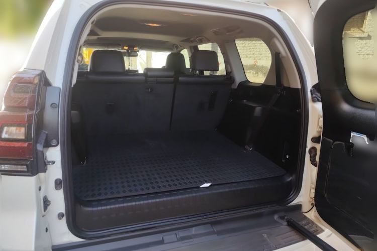 Used Toyota Prado 2018 3.5L Automatic TX-L with Rear-Mounted Spare Tire Trunk