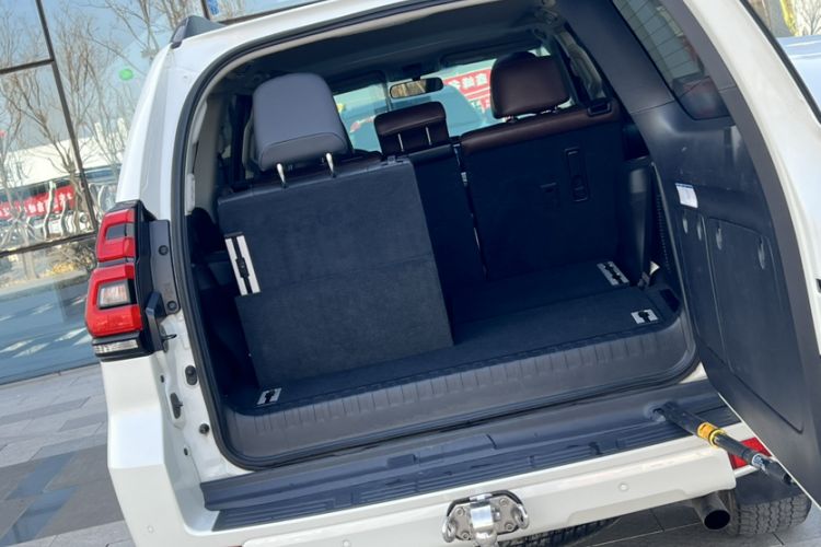 Used Toyota Prado 2018 3.5L Automatic TX-L with Rear-Mounted Spare Tire Trunk