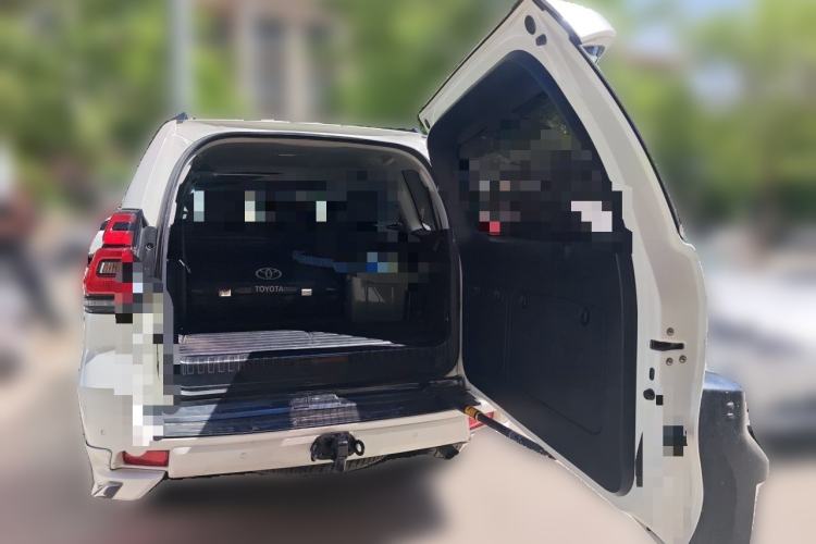 Used Toyota Prado 2018 3.5L Automatic TX-L with Rear-Mounted Spare Tire Trunk