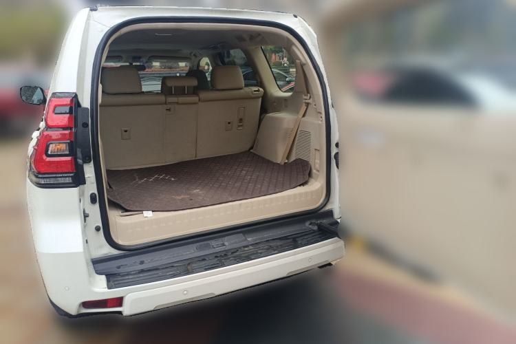 Used Toyota Prado 2018 3.5L Automatic TX-L with Rear-Mounted Spare Tire Trunk