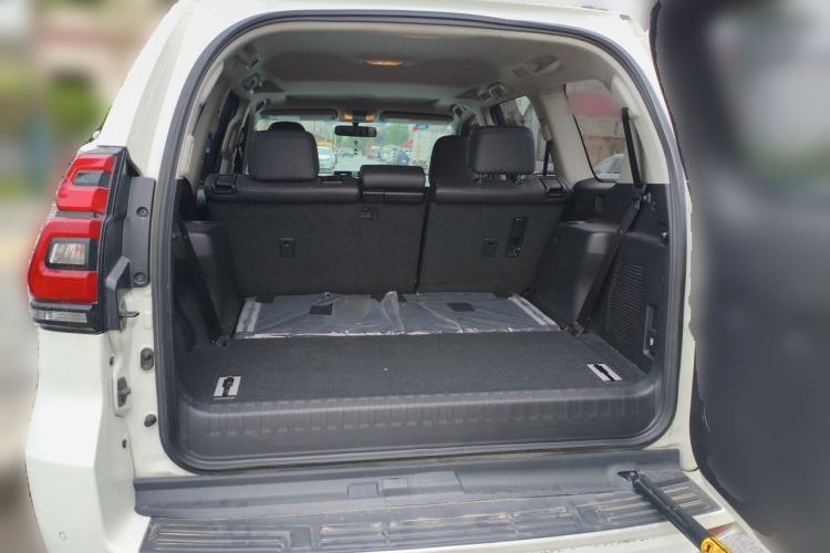 Used Toyota Prado 2018 3.5L Automatic TX-L Trunk