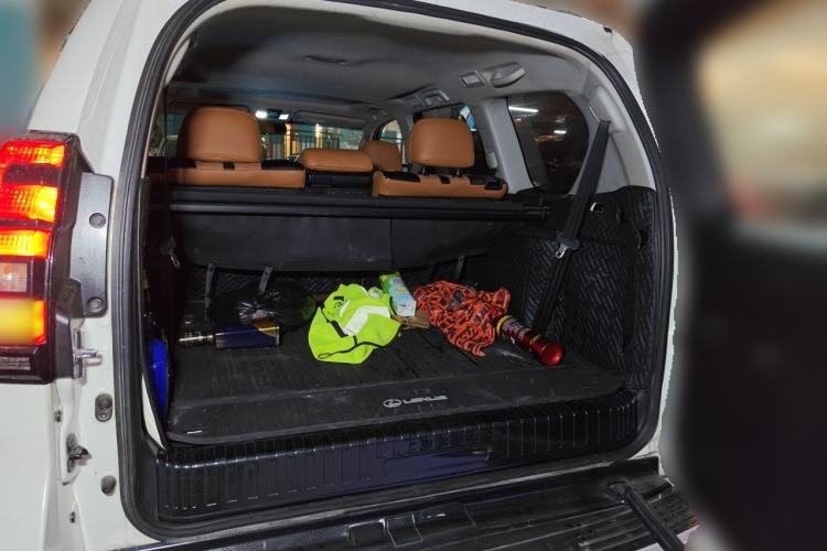 Used Toyota Prado 2018 3.5L Automatic TX-L Trunk