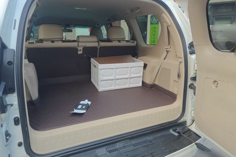 Used Toyota Prado  Trunk