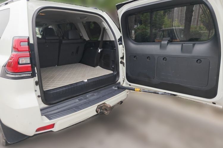 Used Toyota Prado 2018 3.5L Automatic TX-L Trunk