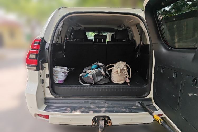 Used Toyota Prado 2018 3.5L Automatic TX Trunk