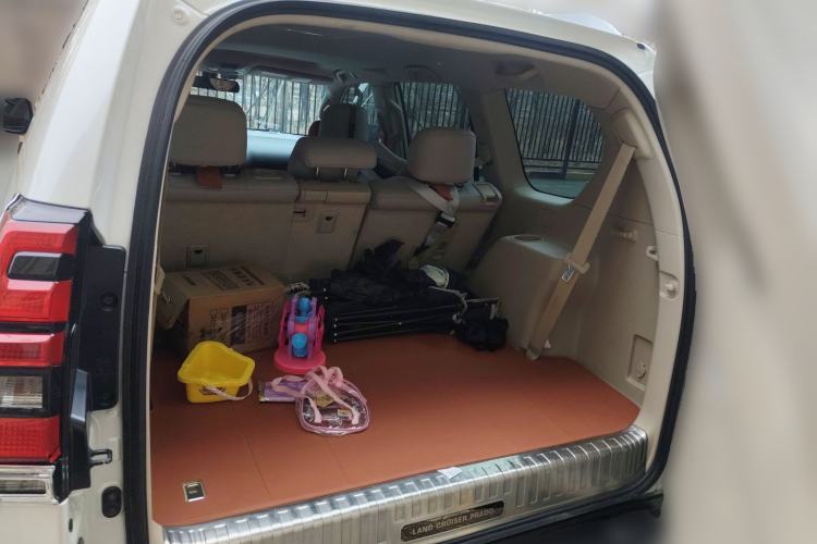 Used Toyota Prado  Trunk