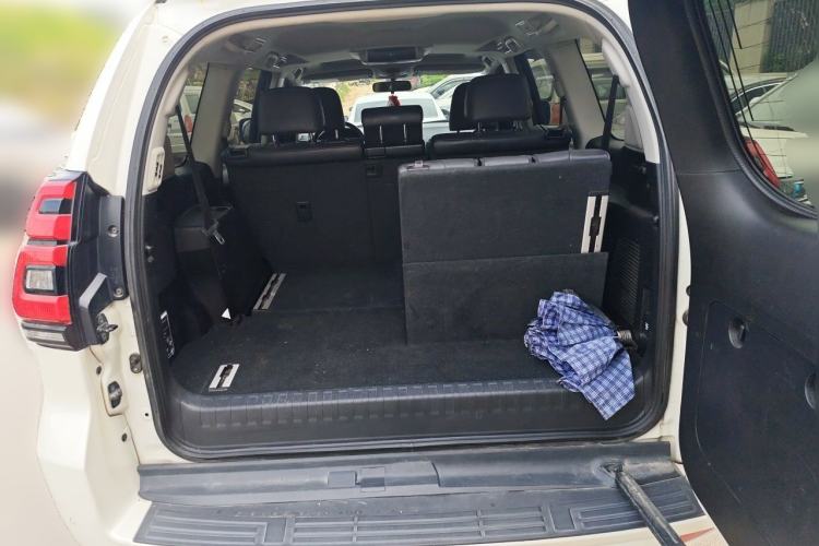 Used Toyota Prado 2018 3.5L Automatic TX-L NAVI Trunk
