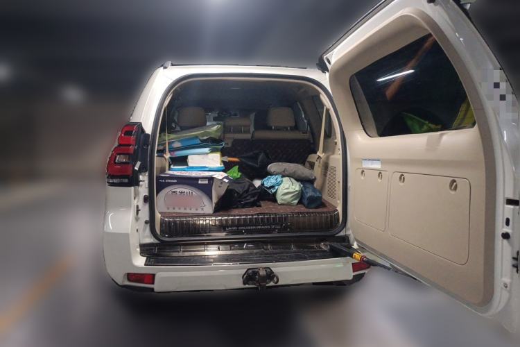Used Toyota Prado  Trunk
