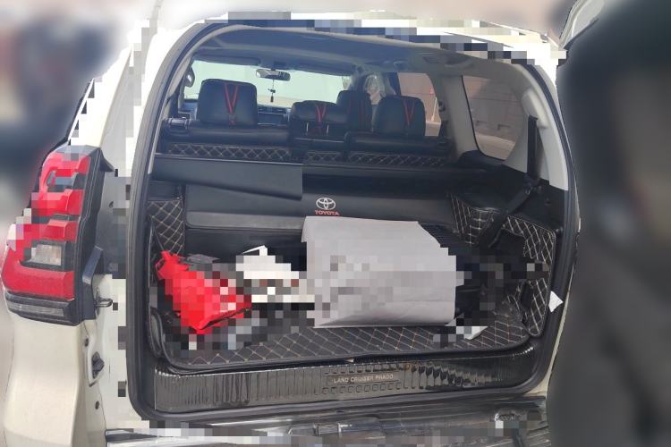 Used Toyota Prado 2018 3.5L Automatic TX Trunk