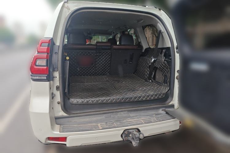 Used Toyota Prado 2018 3.5L Automatic TX-L with Rear-Mounted Spare Tire Trunk