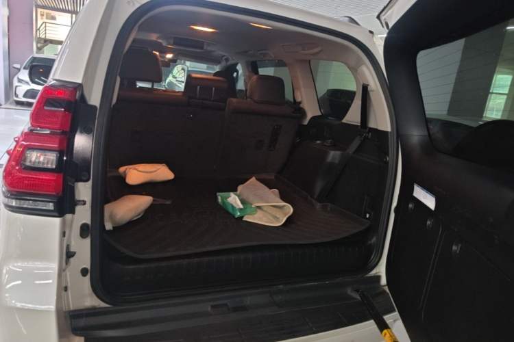 Used Toyota Prado 2018 3.5L Automatic TX-L NAVI with Rear-Mounted Spare Tire Trunk