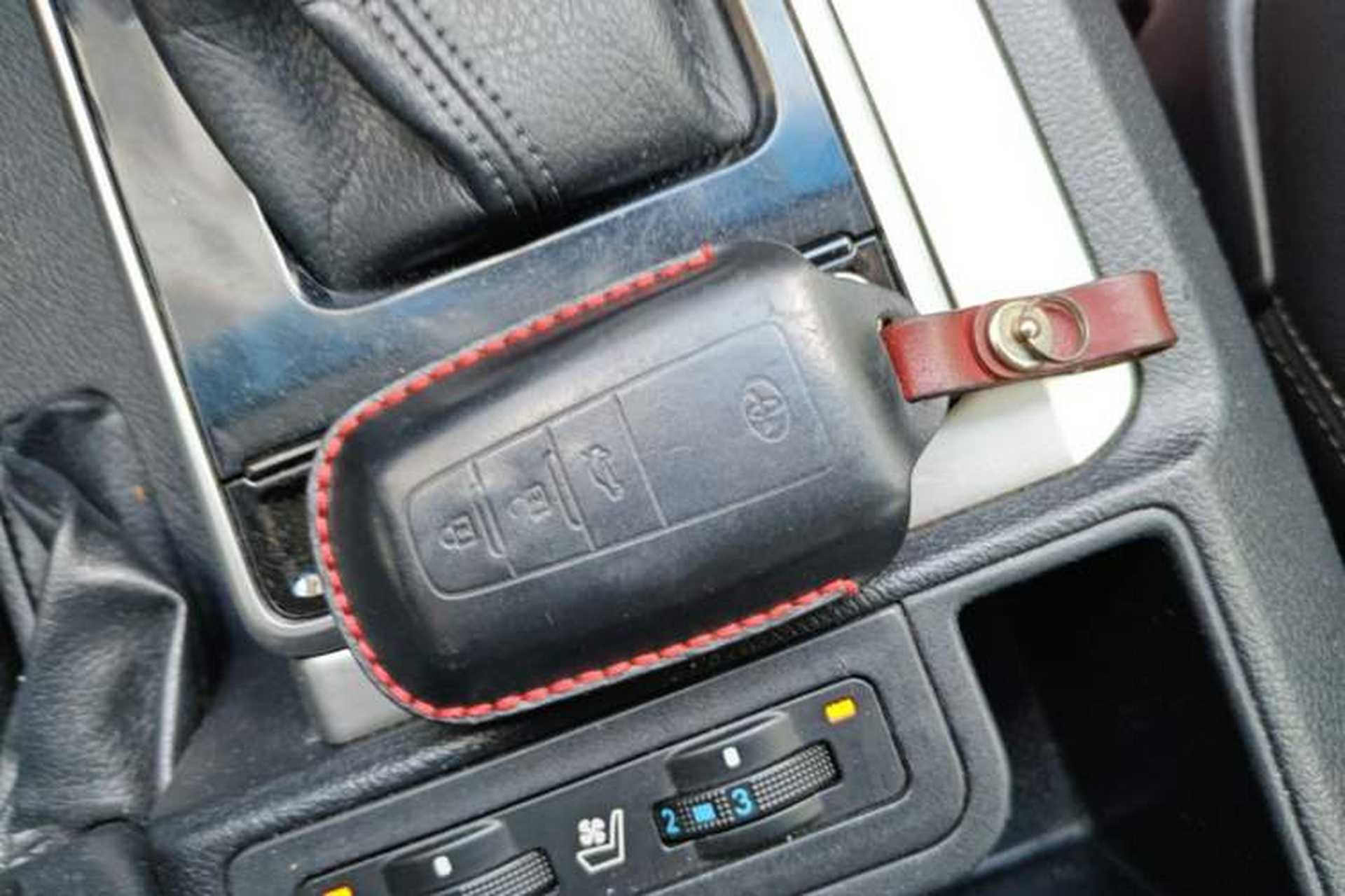 Used Toyota Prado 2018 3.5L Automatic TX-L NAVI Vehicle Key