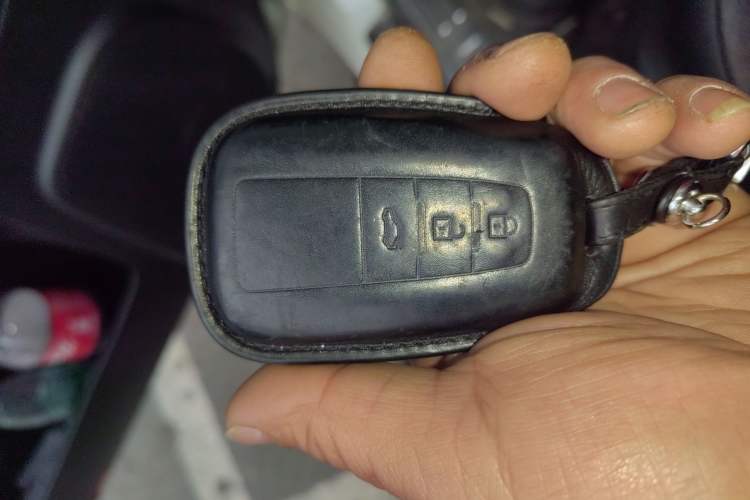 Used Toyota Prado 2018 3.5L Automatic TX Vehicle Key