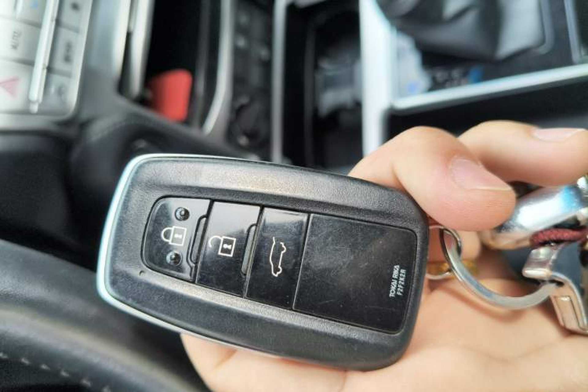 Used Toyota Prado 2018 3.5L Automatic TX Vehicle Key