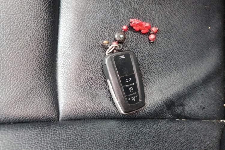 Used Toyota Prado 2018 3.5L Automatic TX Vehicle Key