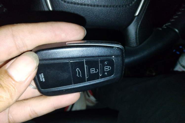 Used Toyota Prado 2018 3.5L Automatic TX Vehicle Key