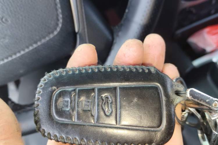 Used Toyota Prado 2018 3.5L Automatic SX Vehicle Key