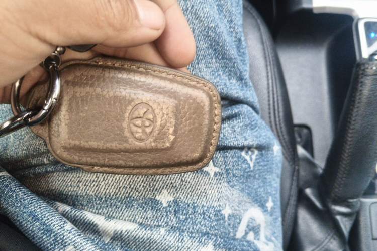 Used Toyota Prado 2018 3.5L Automatic TX Vehicle Key