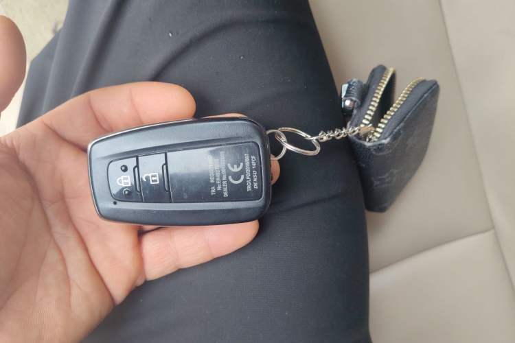 Used Toyota Prado  Vehicle Key