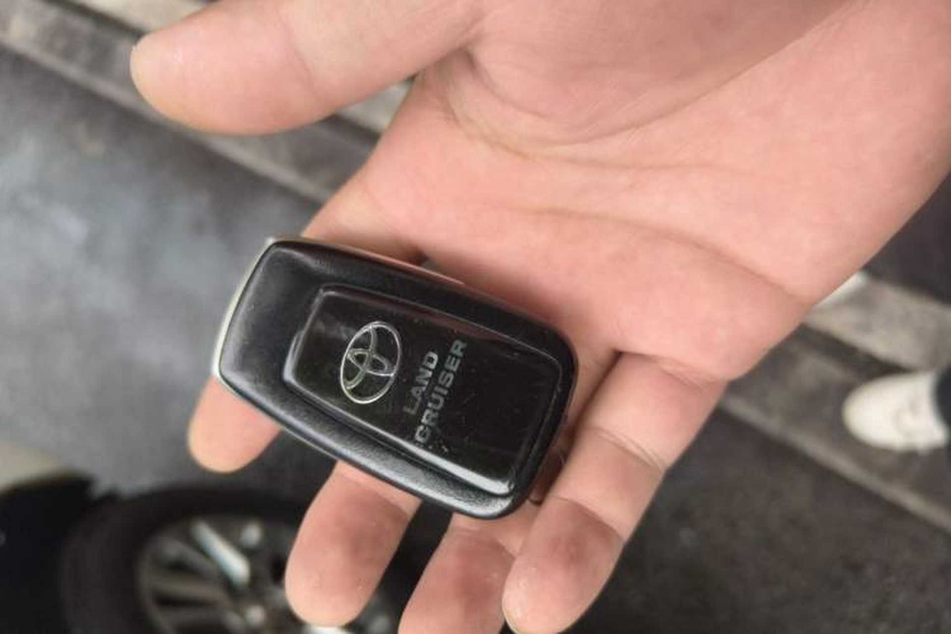 Used Toyota Prado 2018 3.5L Automatic TX-L NAVI Vehicle Key