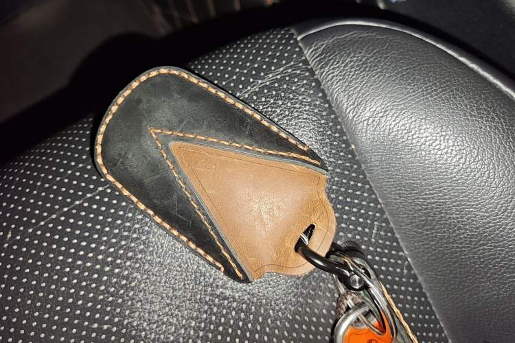 Used Toyota Prado 2018 3.5L Automatic TX-L Vehicle Key