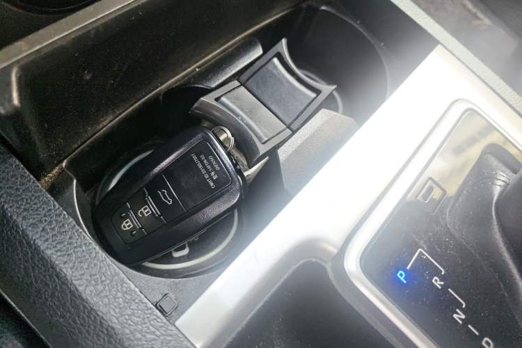 Used Toyota Prado 2018 3.5L Automatic TX-L Vehicle Key