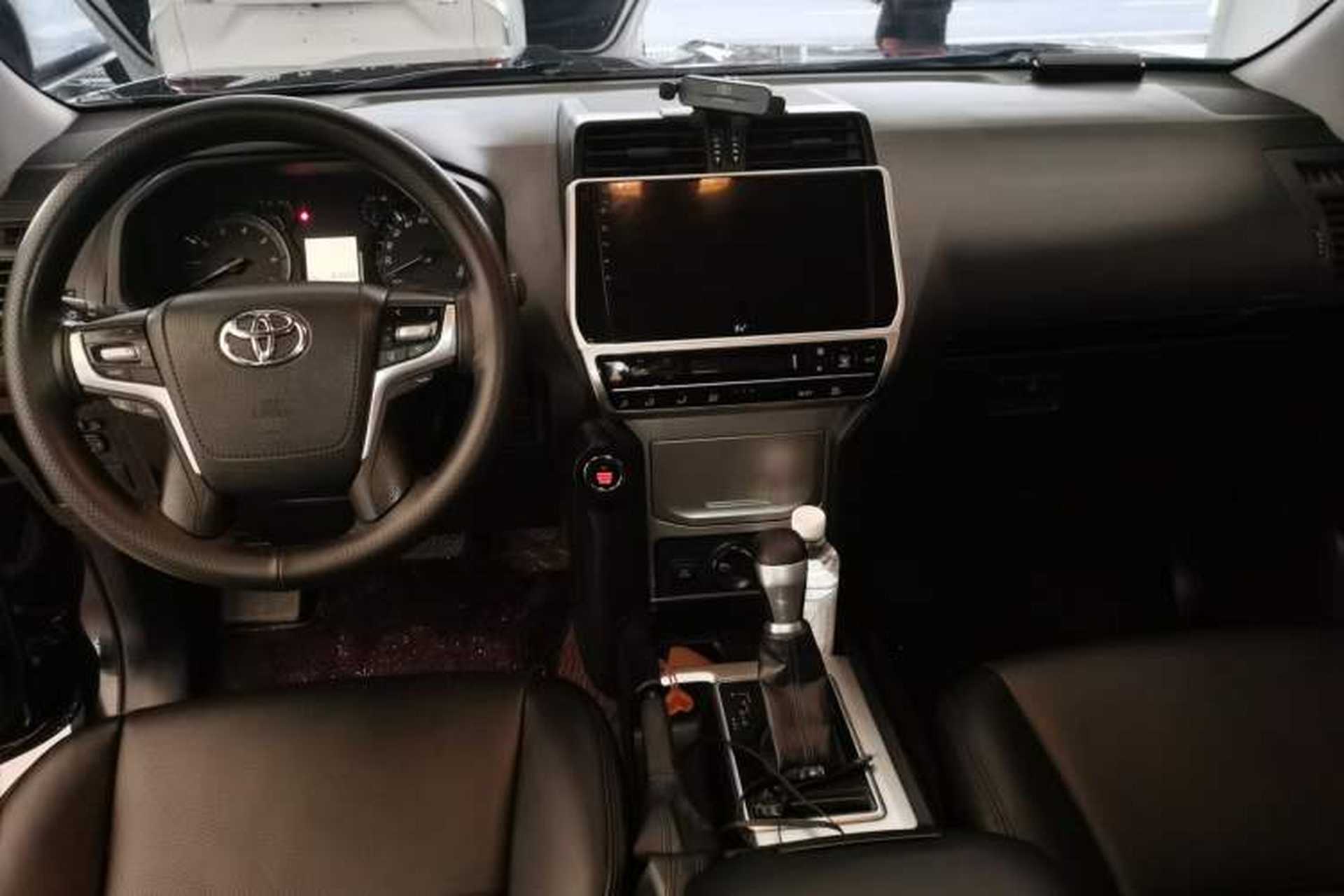 Used Toyota Prado 2019 2.7L TX-L Gasoline Parallel Import 7 Seats Center Console
