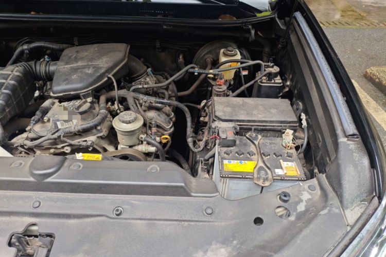 Used Toyota Prado 2019 2.7L TX Aluminum Wheels Underbody Kit Base Version Middle East Engine Bay Left