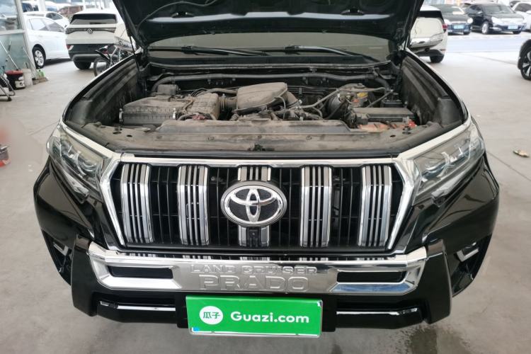 Used Toyota Prado 2019 2.7L TX-L Gasoline Parallel Import 7 Seats Engine Bay