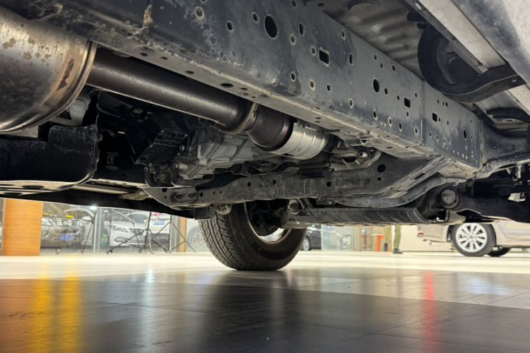 Used Toyota Prado 2019 2.7L TX Steel Wheels Underbody Mounting Sunroof – Middle East Exterior 14