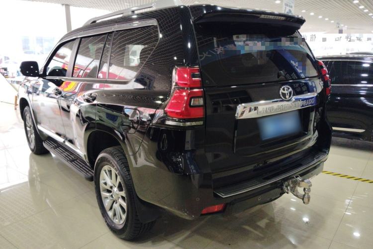 Used Toyota Prado 2019 4.0L TX-L Middle East Exterior 2
