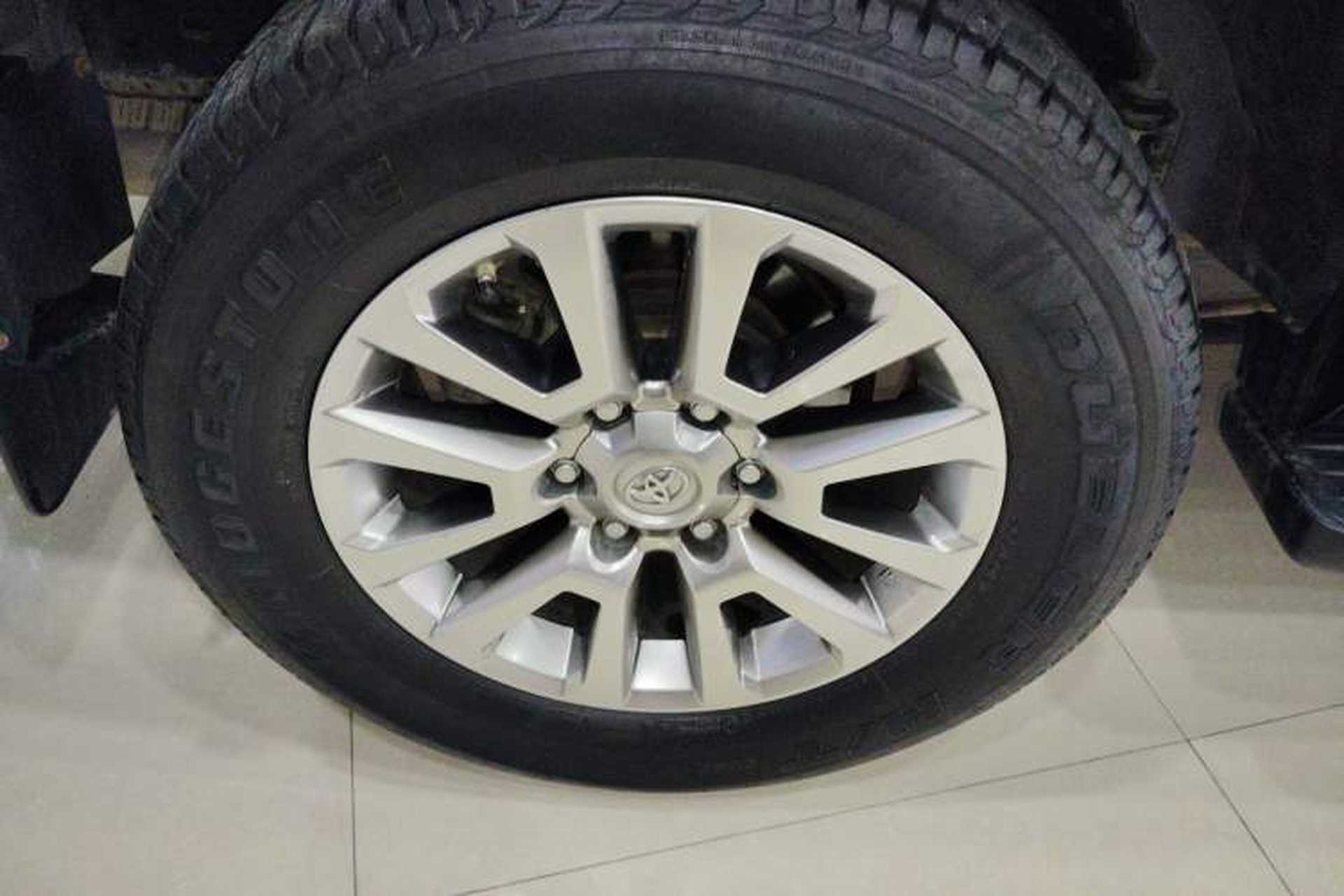 Used Toyota Prado 2019 4.0L TX-L Middle East Exterior 5