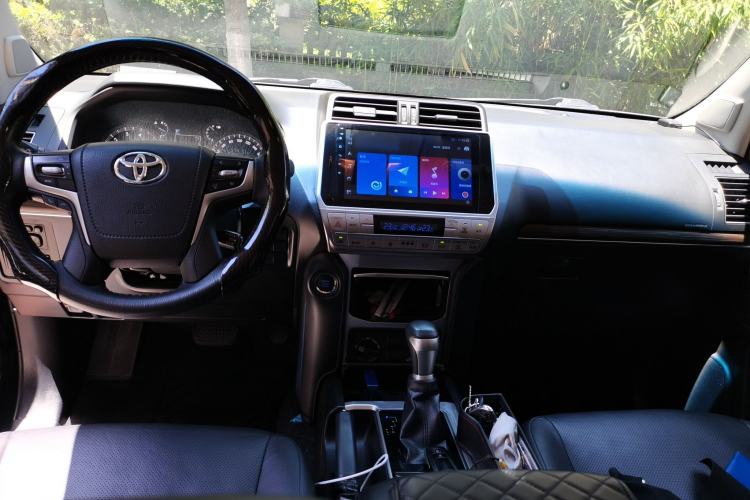 Used Toyota Prado 2019 3.5L Automatic TX-L Deluxe Edition with Rear-Mounted Spare Tire Headliner